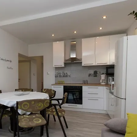 Apartamento Medici 1046e Mimice